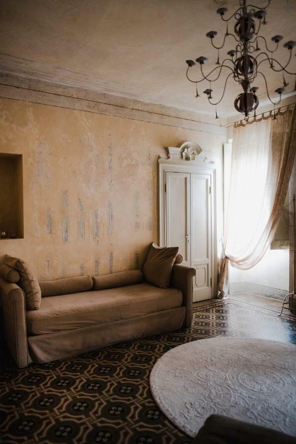 Regina Teodolinda Suites Laglio Exteriér fotografie